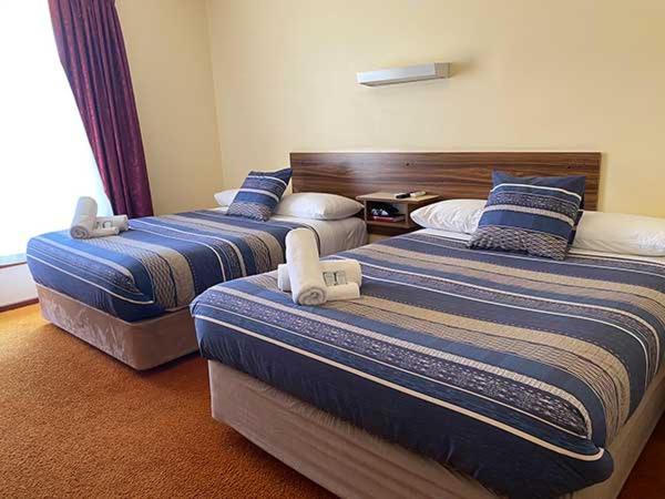 Donnybrook Motel Dış mekan fotoğraf