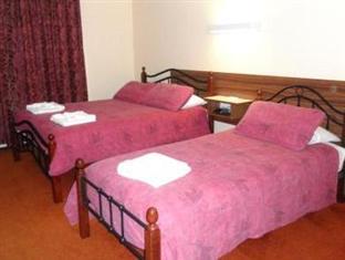 Donnybrook Motel Dış mekan fotoğraf