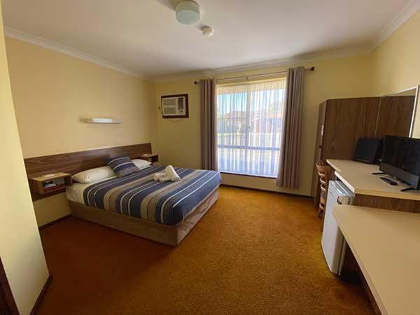 Donnybrook Motel Dış mekan fotoğraf